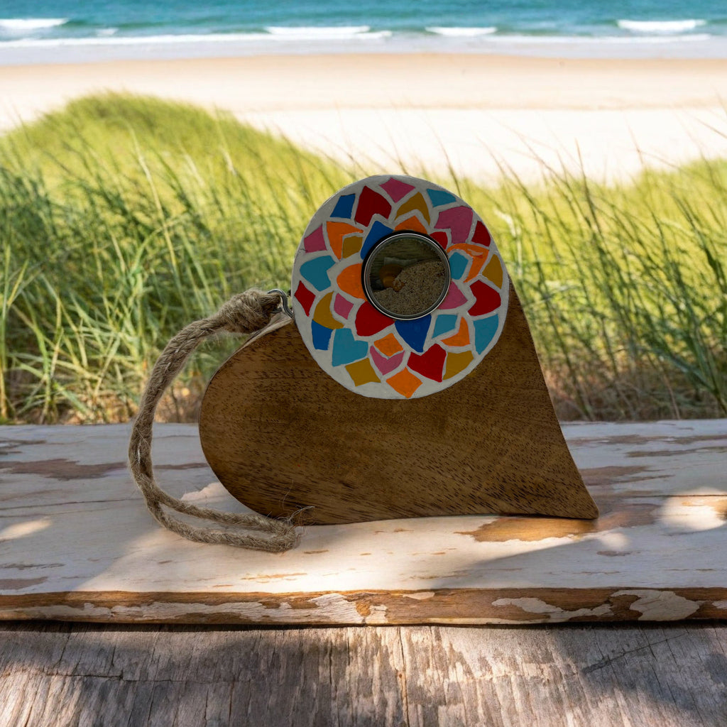 Erinnerungsherz WAVE, aus Holz, zum Stehen oder Anhängen mit Medaillion und Gravur