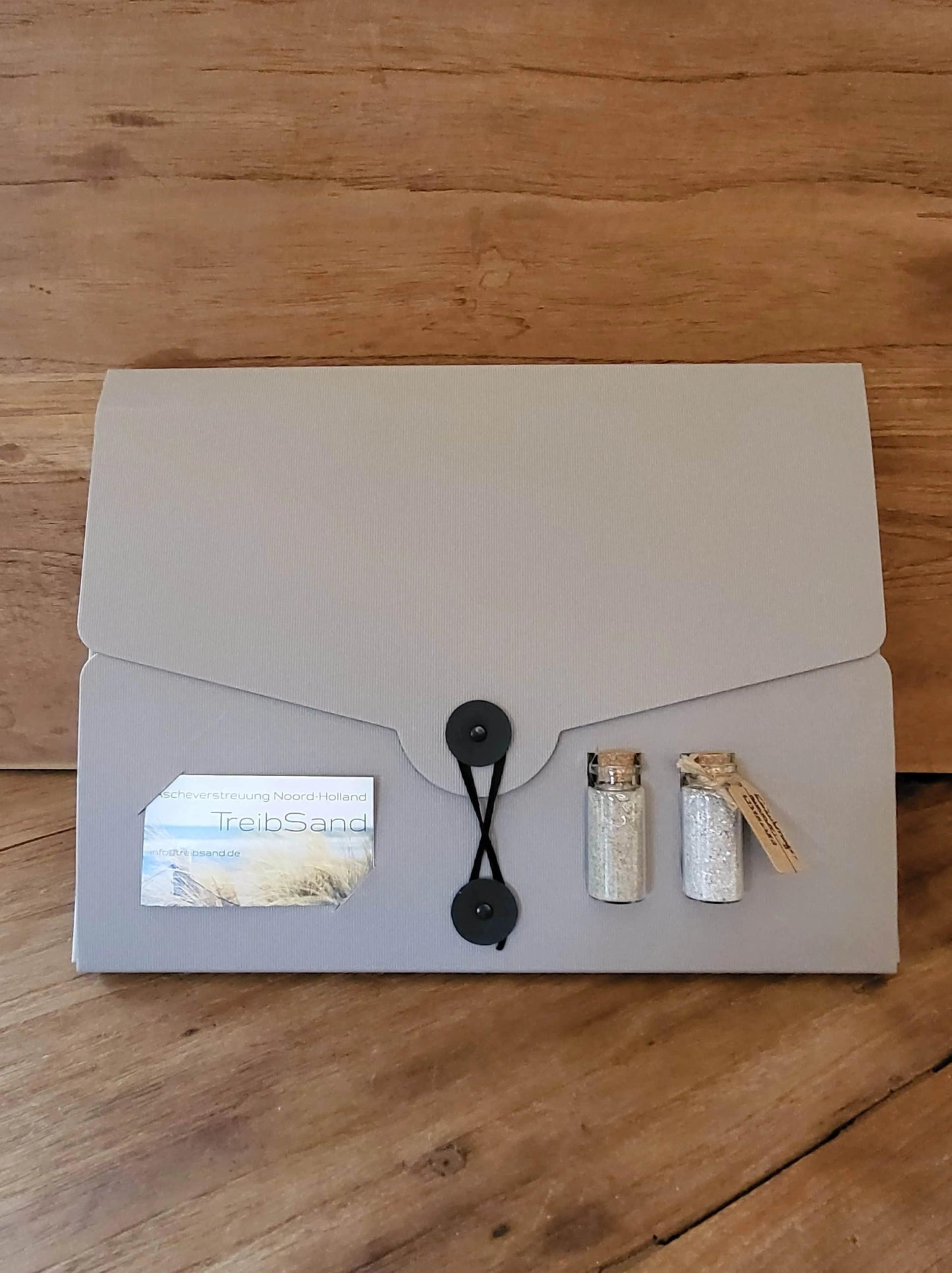Erinnerungsbox Premium mit Sand und Ascheröhrchen